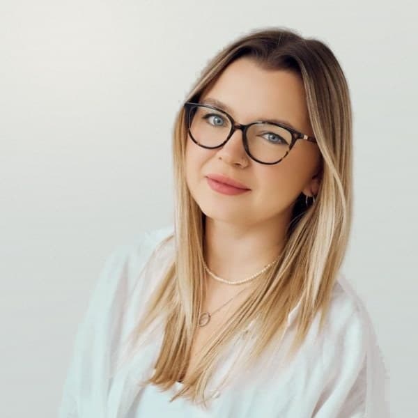 Portret: Patrycja Szarawara